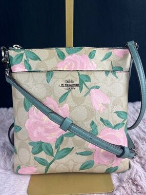 Coach Camo Rose Messenger Crossbody Bag – Silver/Light Khaki/Blush – EUC